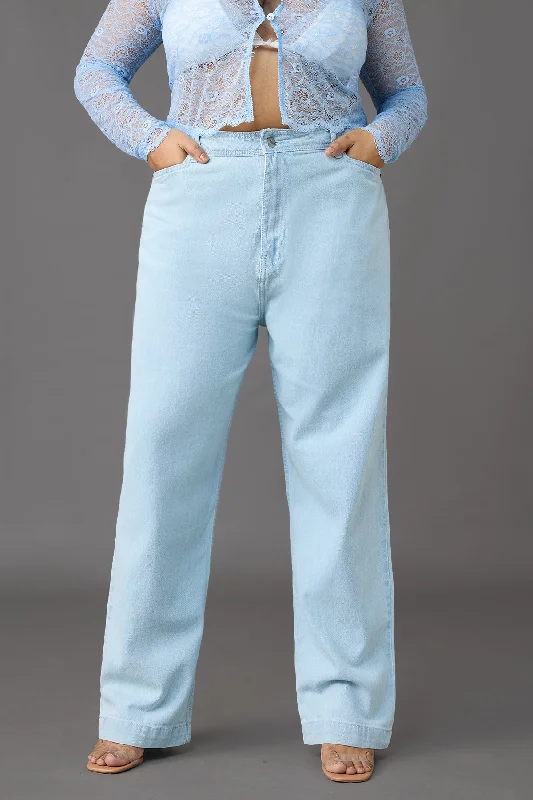 Summer Blues Light Wash Straight Fit Jeans Curve